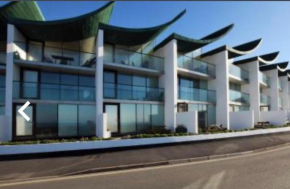 Westward Ho! Beachfront Luxury for 2